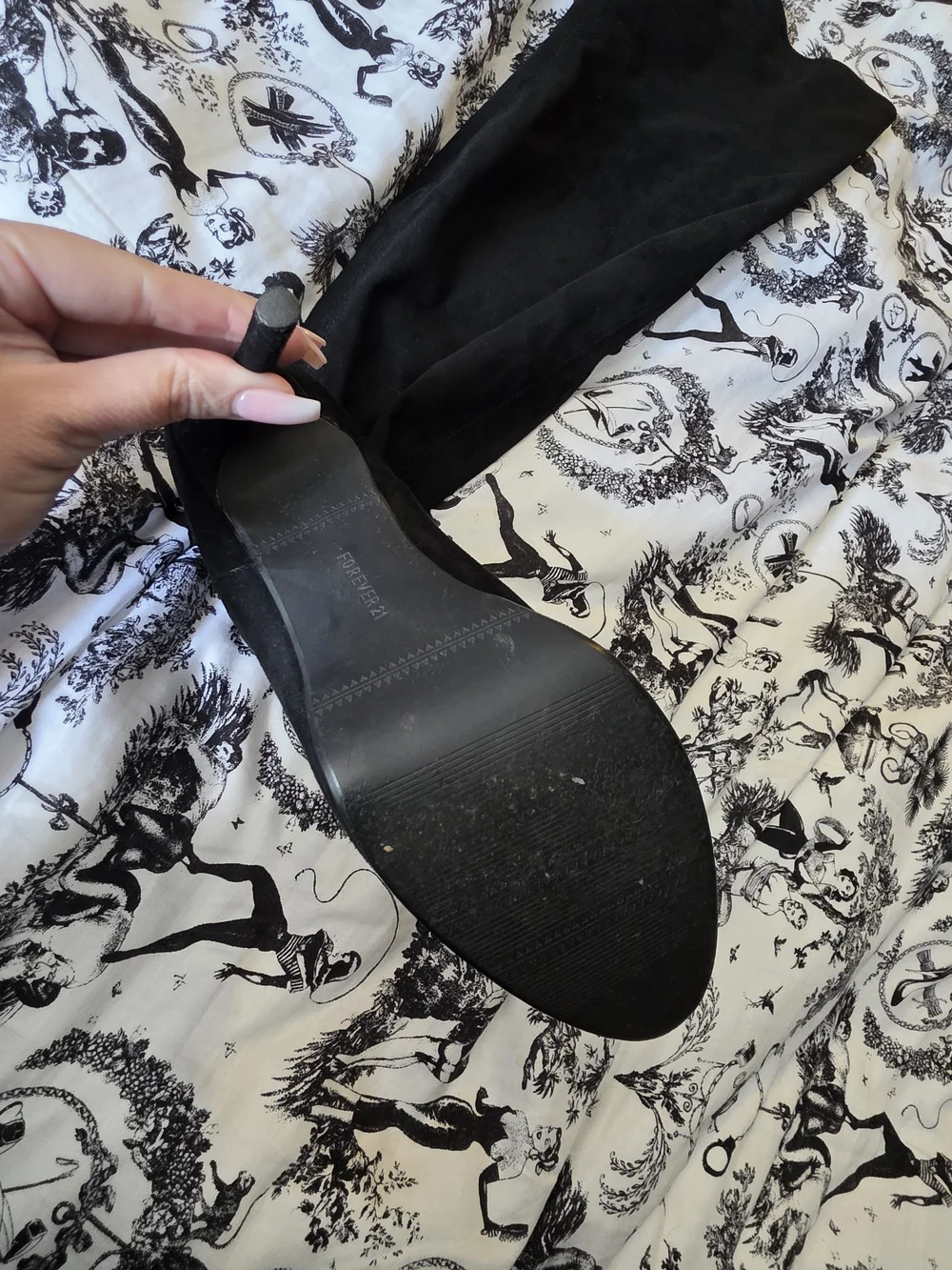 Forever 21 Black Over-the-Knee Platform Stiletto Boots Size 9